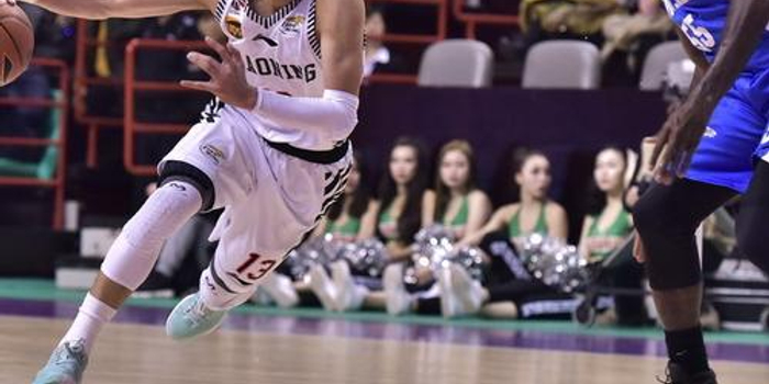 线配置上缺 线配置上缺